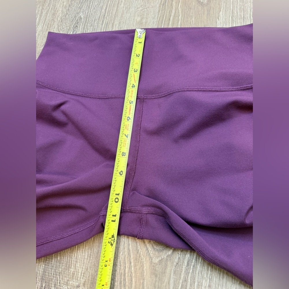ALO Yoga Purple Leggings - Picture 6 of 10